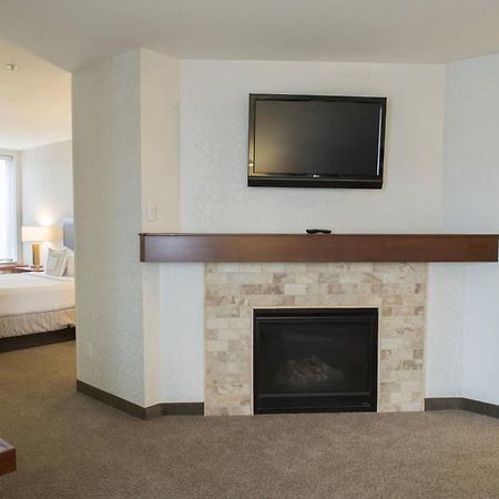 Springhill Suites By Marriott Logan Dış mekan fotoğraf