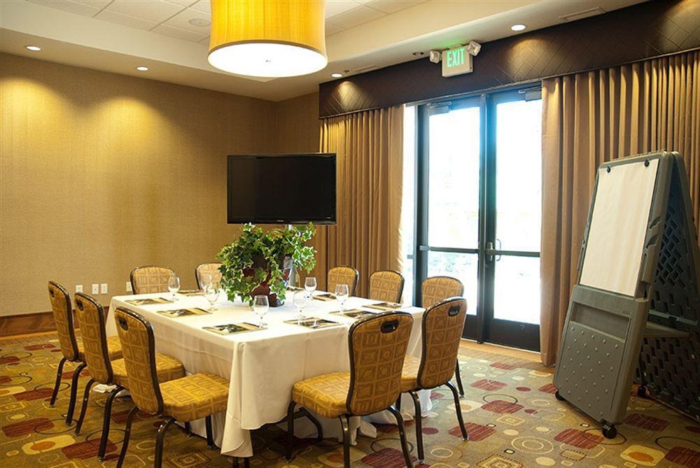 Springhill Suites By Marriott Logan Dış mekan fotoğraf