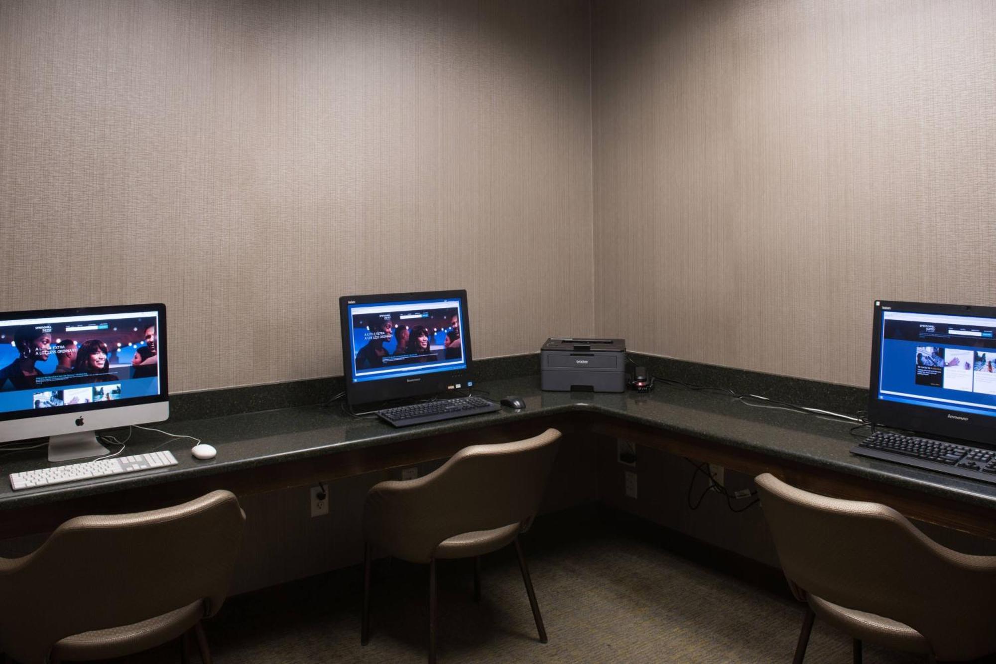 Springhill Suites By Marriott Logan Dış mekan fotoğraf